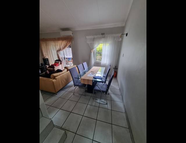4 BEDROOM TOWNHOUSE SOLD IN ARBORETUM
